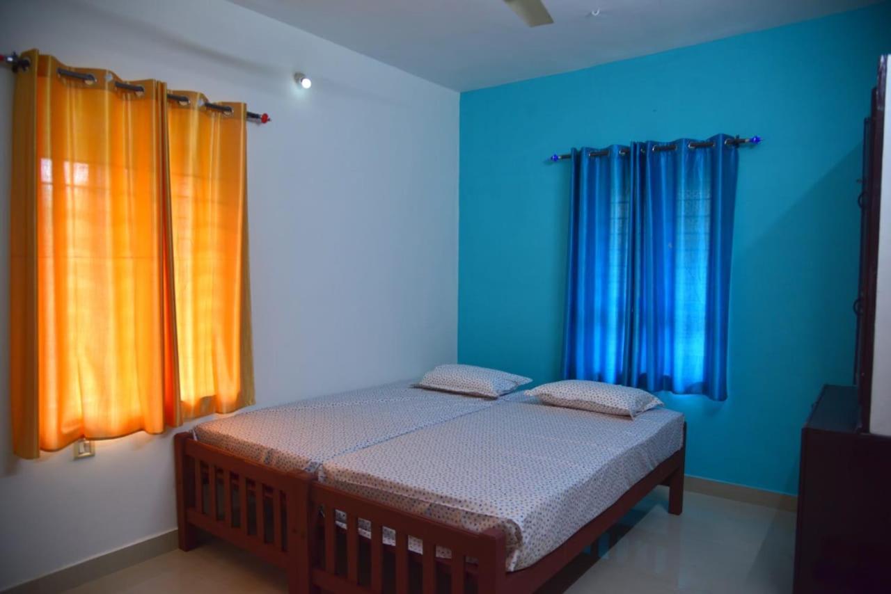 Aqua Green Home Stay Munroe Island Bagian luar foto
